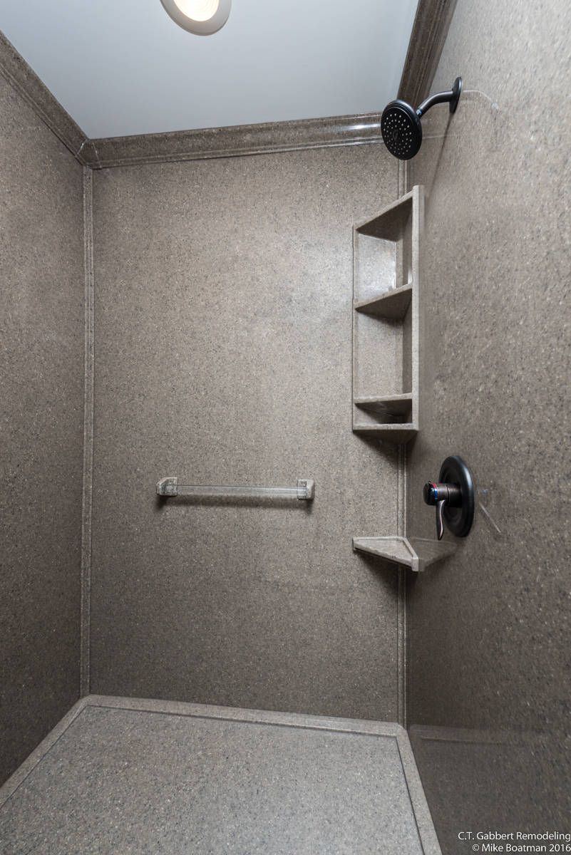 Onyx shower - C.T. Gabbert  Remodeling and Construction (Peoria IL)