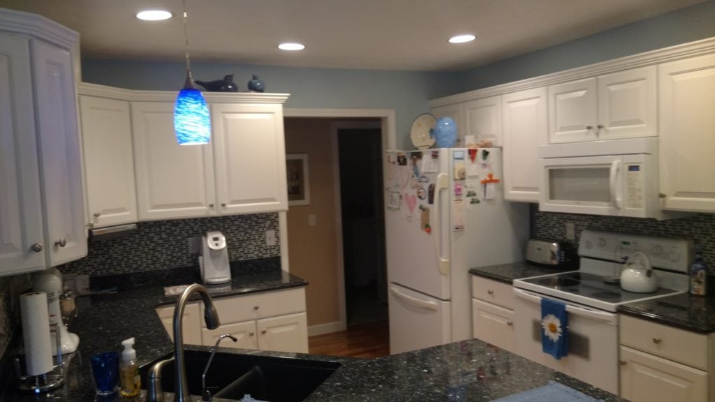 small white kitchen before remodel